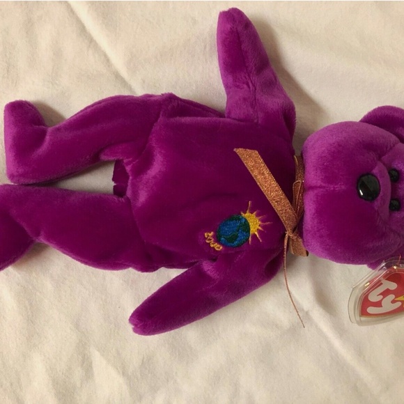 1999 Beanie Babies Magenta Plush 8.5" Millennium Bear w/Errors~MWMT Retired - Picture 2 of 6